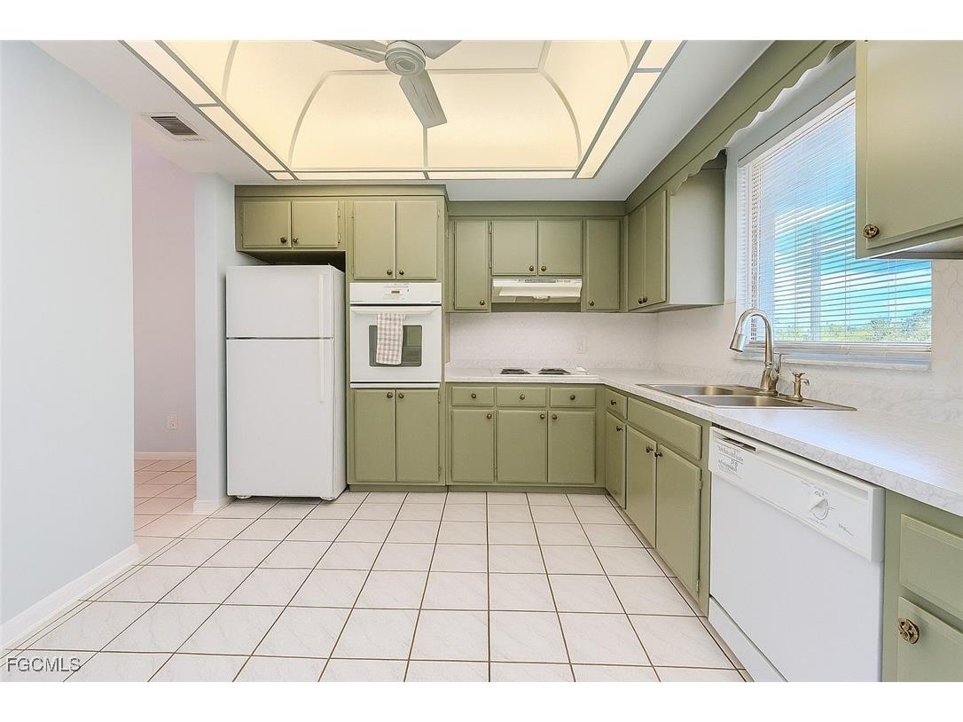 4213 Palm Tree Boulevard #9 Cape Coral FL 33904 2025016423 image8