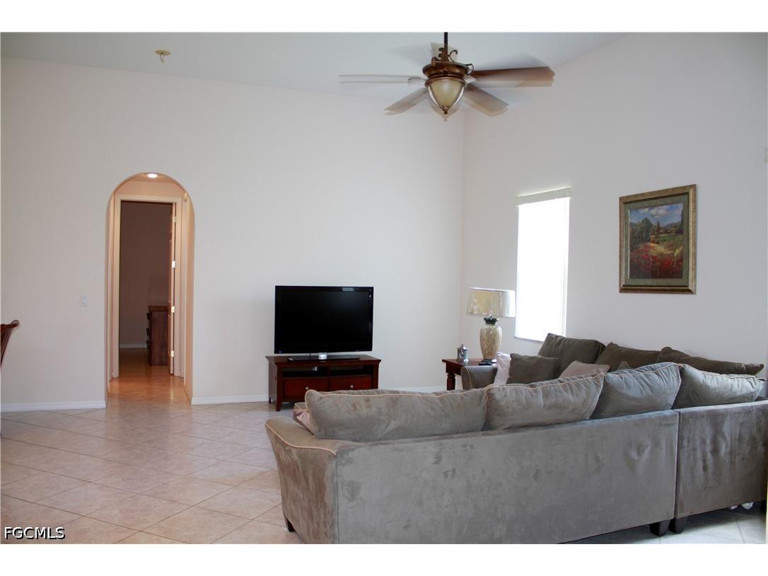 4213 SW 14th Place Cape Coral FL 33914 2026021186 image9