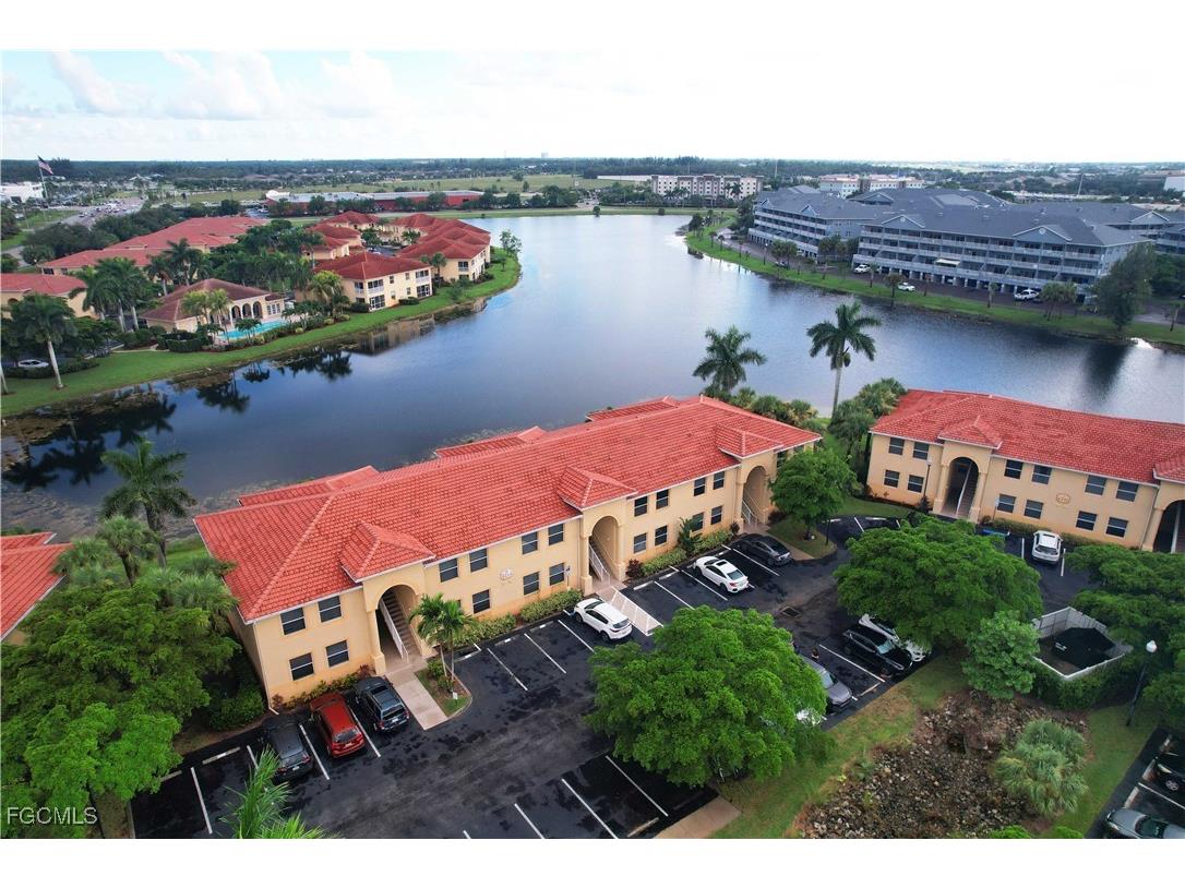 4214 Bellasol Circle #814 Fort Myers FL 33916 2025007360 image1