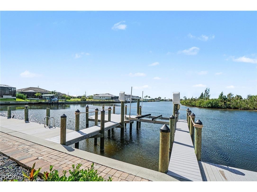 4214 Gulfstream Parkway Cape Coral FL 33993 2026017192 image38