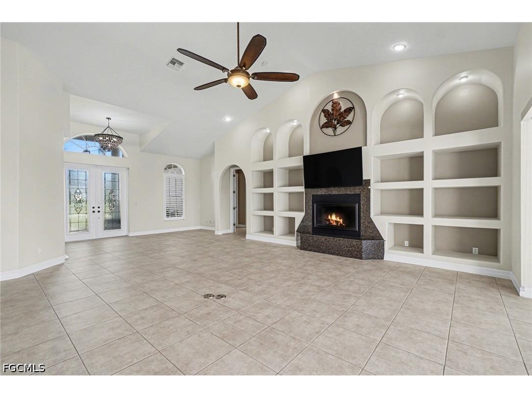 4214 Gulfstream Parkway Cape Coral FL 33993 2026017192 image9