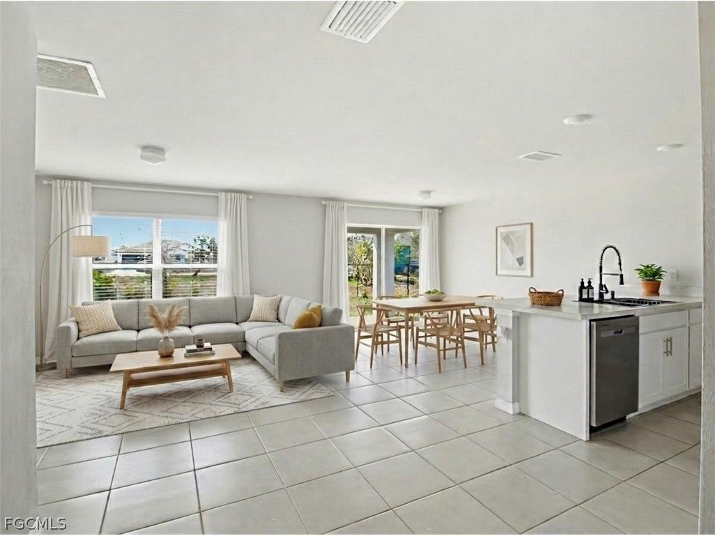 4214 NE 20th Court Cape Coral FL 33909 2026010545 image2