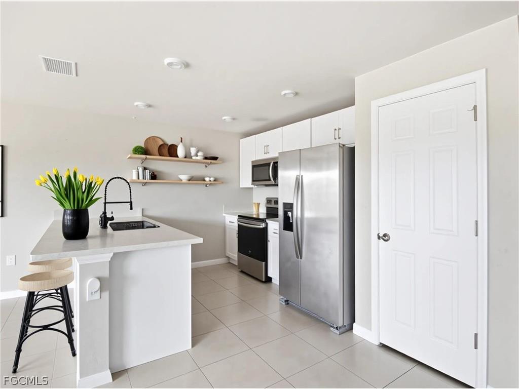 4214 NE 20th Court Cape Coral FL 33909 2026010545 image3