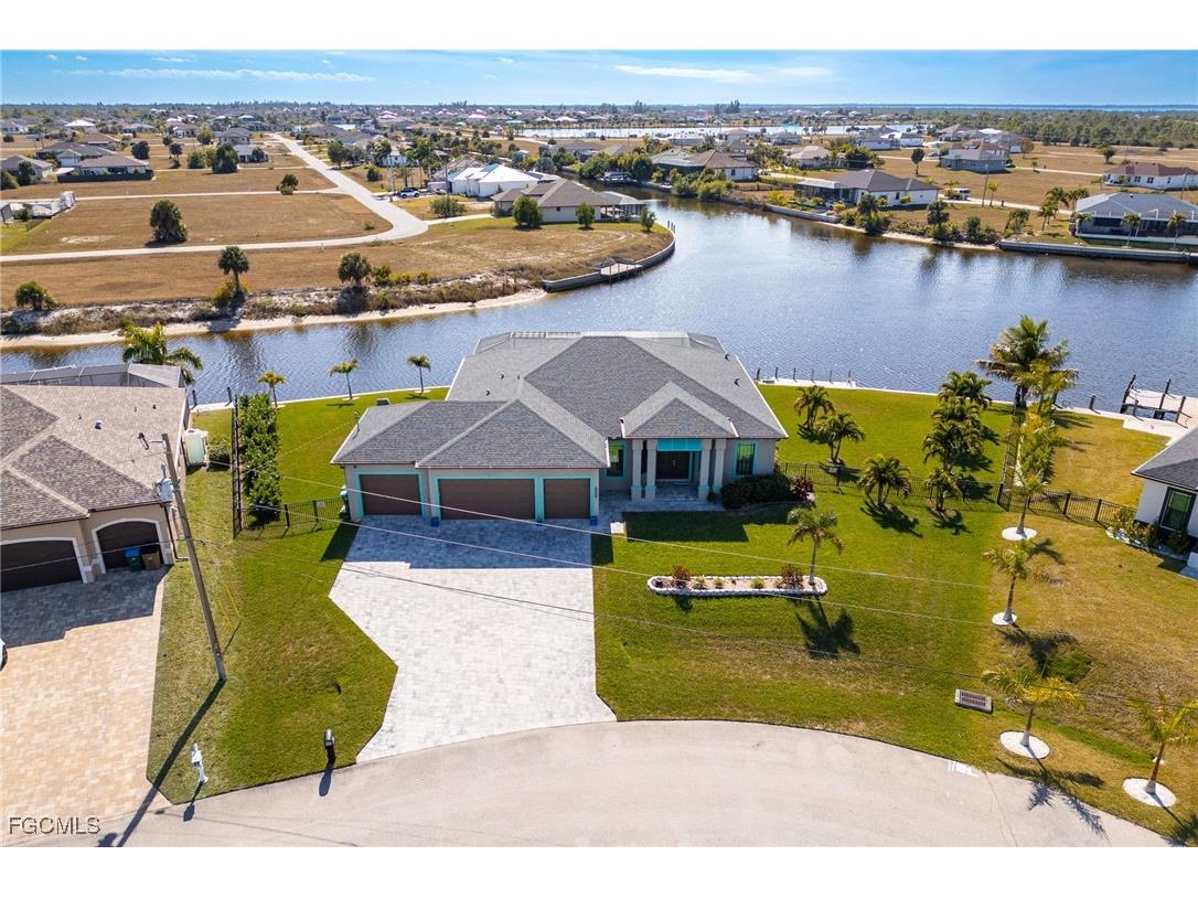 4214 NW 39th Lane Cape Coral FL 33993 2026006404 image5