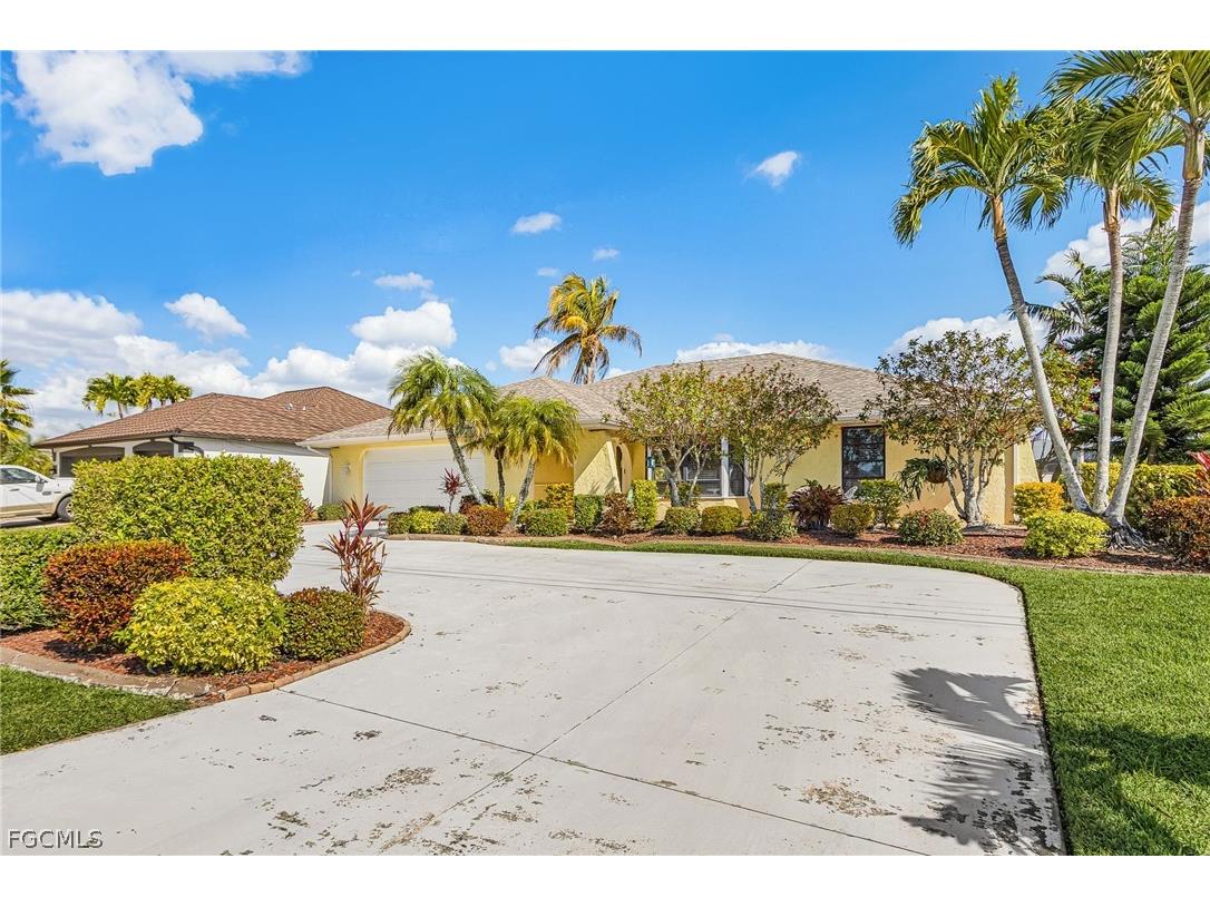4215 SW 13th Avenue Cape Coral FL 33914 2026006548 image3