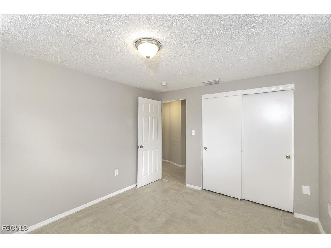 4215 Tarpon Road Venice FL 34293 2025015268 image12