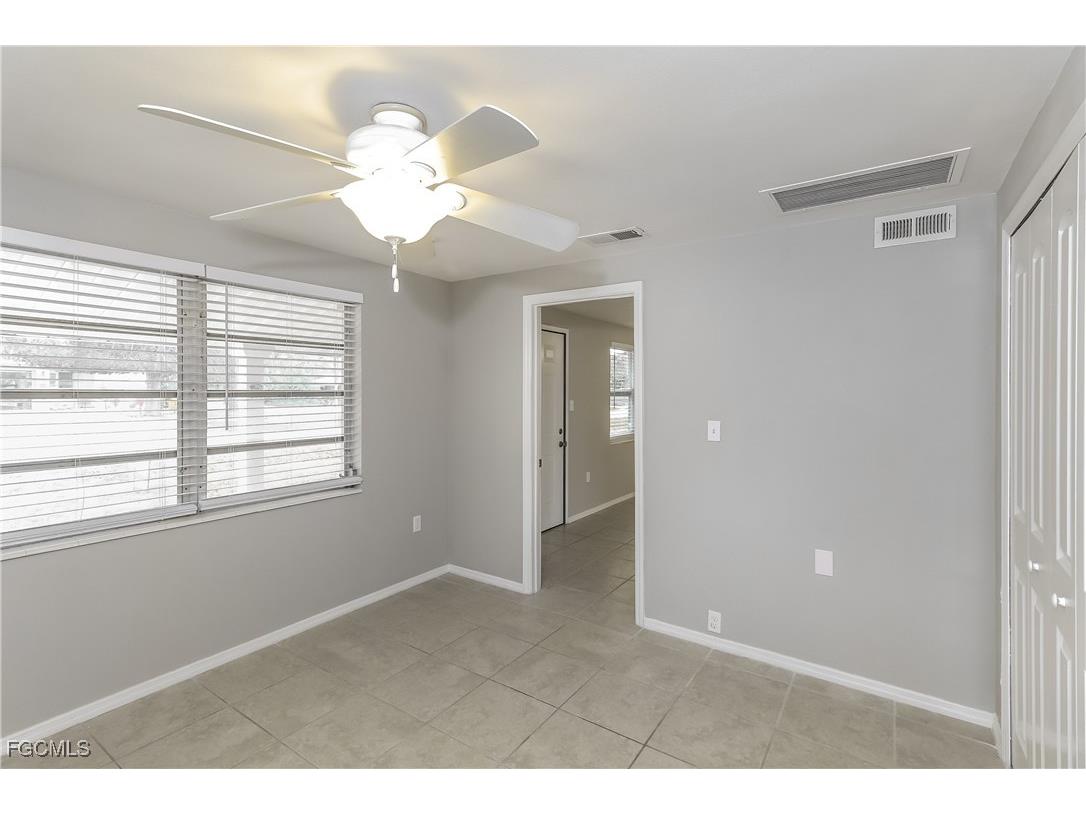 4215 Tarpon Road Venice FL 34293 2025015268 image9