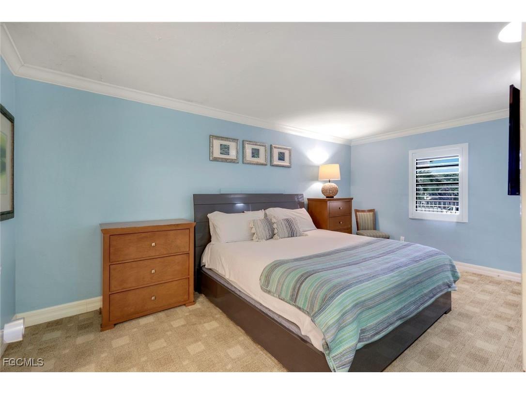 4216 Bayside Villas Captiva FL 33924 2025024926 image14