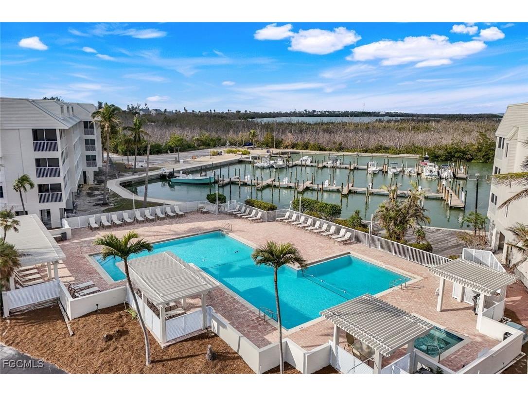 4216 Bayside Villas Captiva FL 33924 2025024926 image2