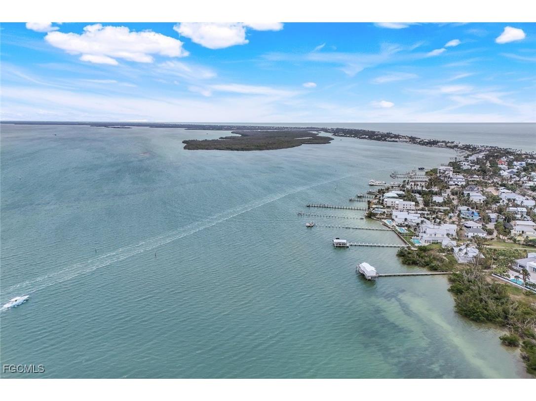 4216 Bayside Villas Captiva FL 33924 2025024926 image23