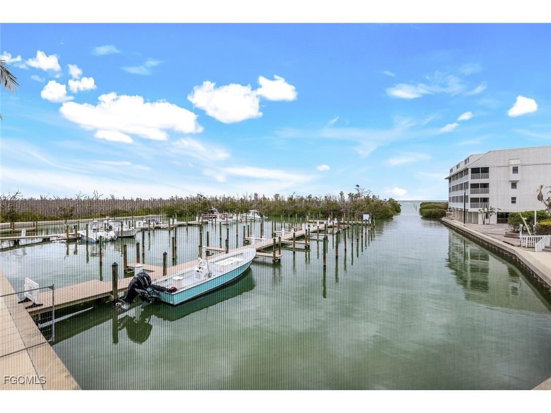 4216 Bayside Villas Captiva FL 33924 2025024926 image24