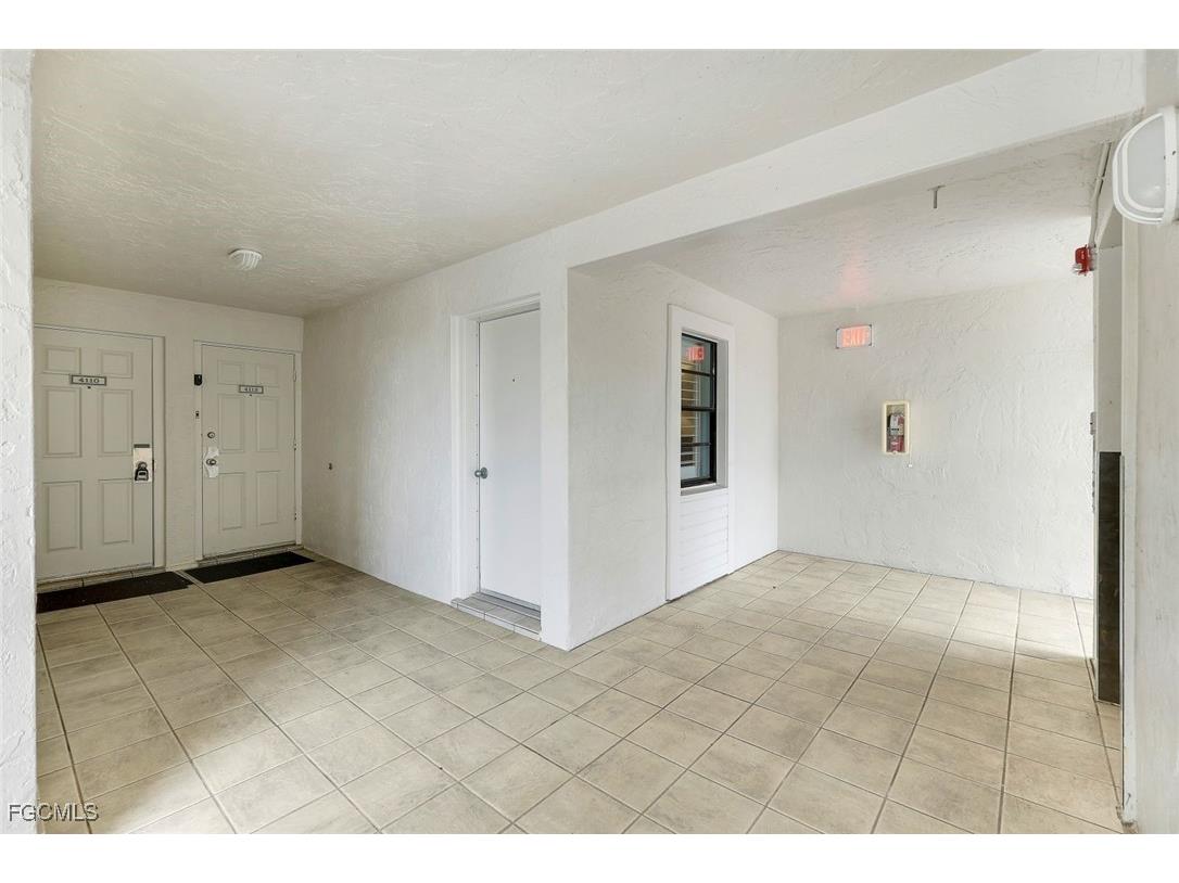 4216 Bayside Villas Captiva FL 33924 2025024926 image25