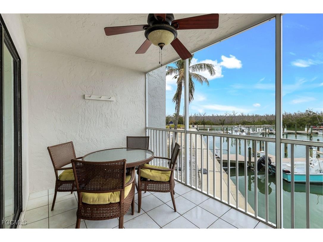 4216 Bayside Villas Captiva FL 33924 2025024926 image5