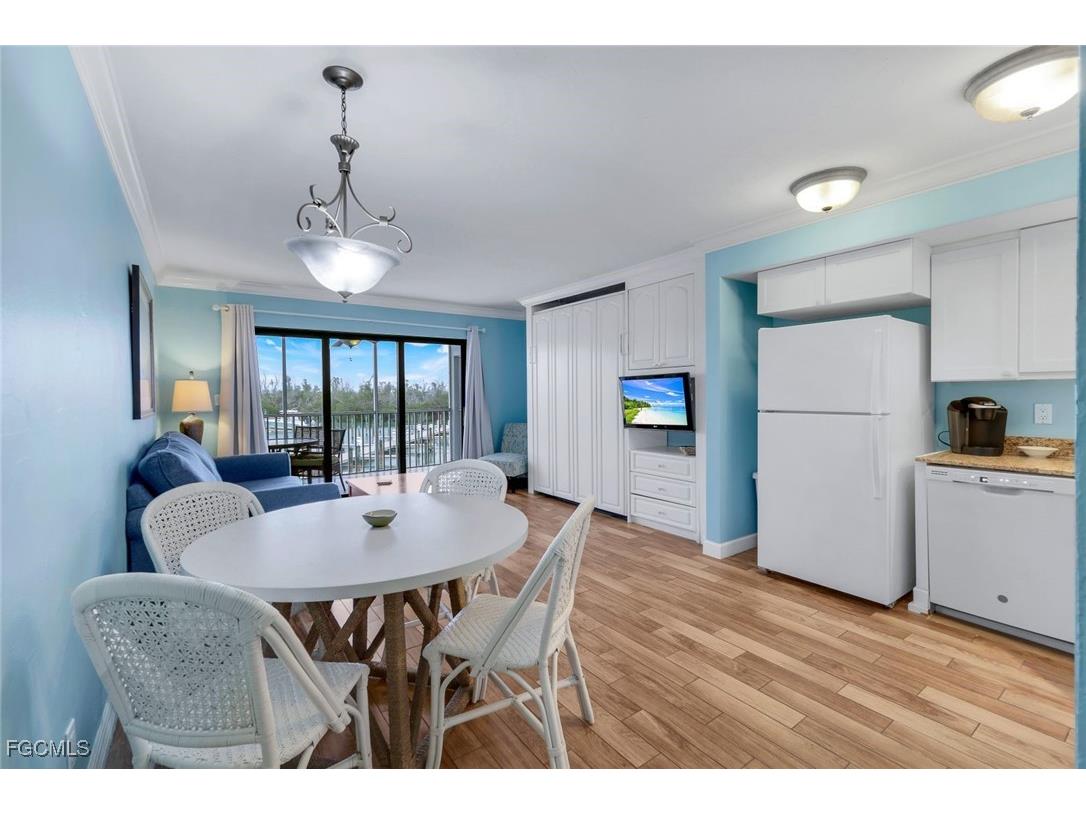 4216 Bayside Villas Captiva FL 33924 2025024926 image6