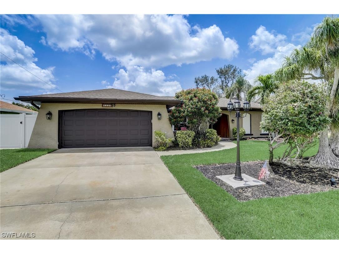 4216 SE 2nd Avenue Cape Coral FL 33904 223047725 image1