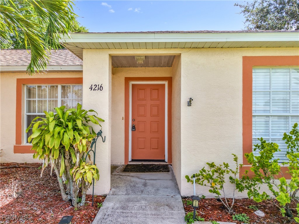 4216 SE 7th Avenue Cape Coral FL 33904 2025003358 image2