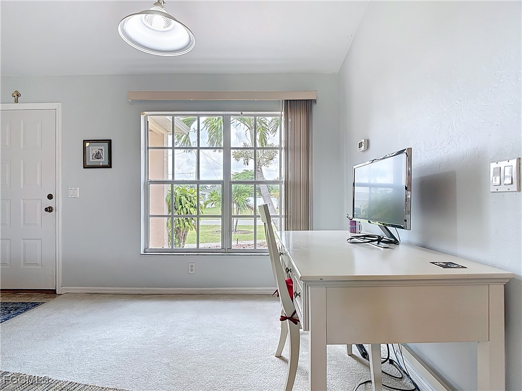 4216 SE 7th Avenue Cape Coral FL 33904 2025003358 image3