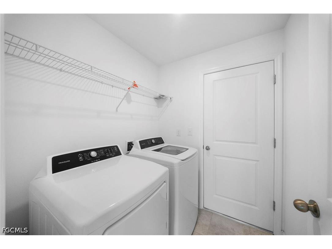 4216 Villa Rapallo Way North Fort Myers FL 33917 2026024645 image12