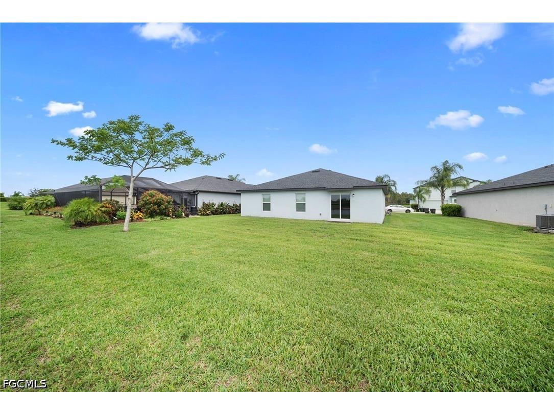 4216 Villa Rapallo Way North Fort Myers FL 33917 2026024645 image25