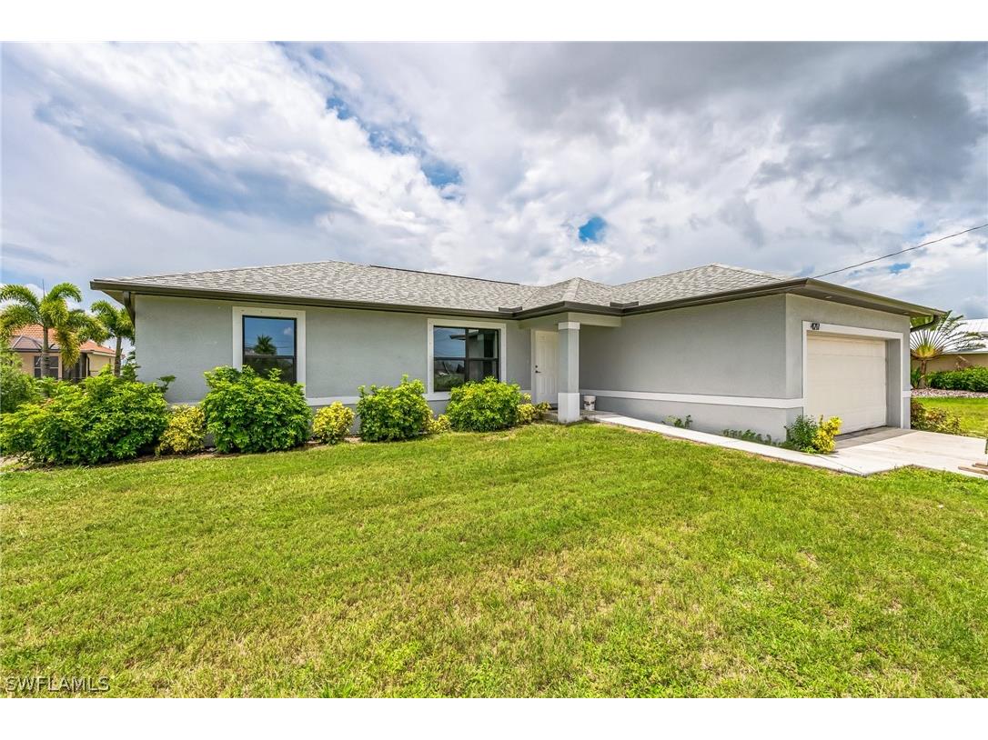 4217 Jacaranda Parkway W Cape Coral FL 33993 224058252 image1