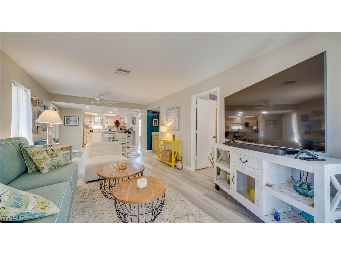 4217 SE 19th Avenue #210 Cape Coral FL 33904 2025019367 image11