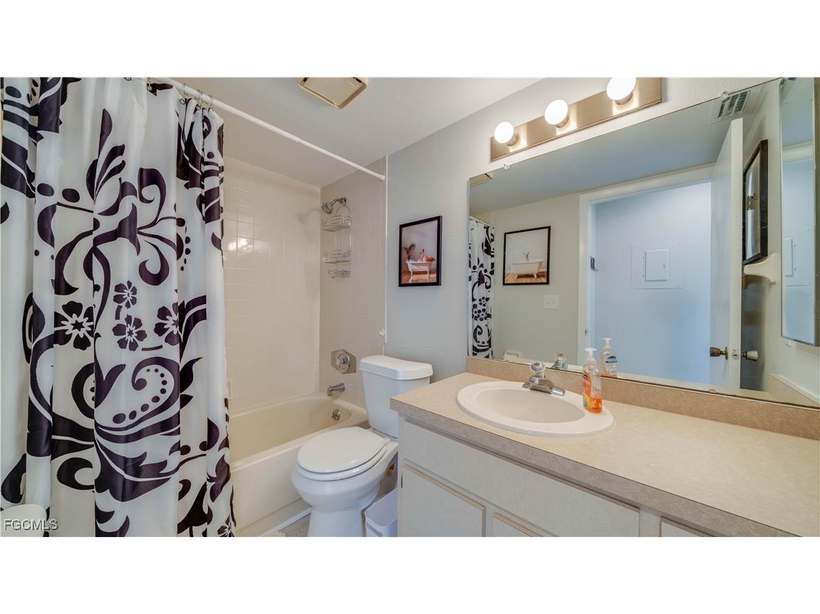 4217 SE 19th Avenue #210 Cape Coral FL 33904 2025019367 image27