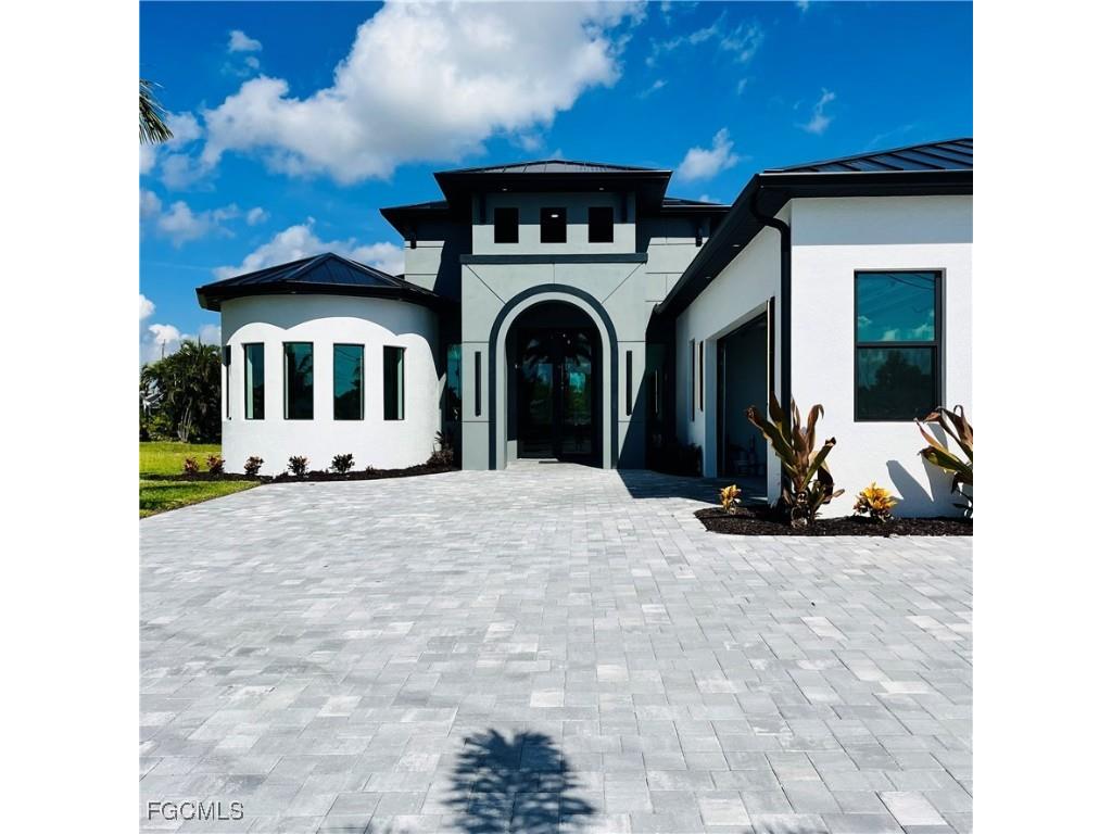 4218 SW 17th Avenue Cape Coral FL 33914 2025012381 image2