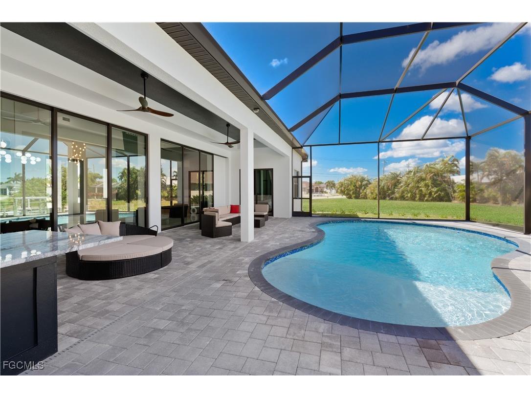 4218 SW 17th Avenue Cape Coral FL 33914 2025012381 image4