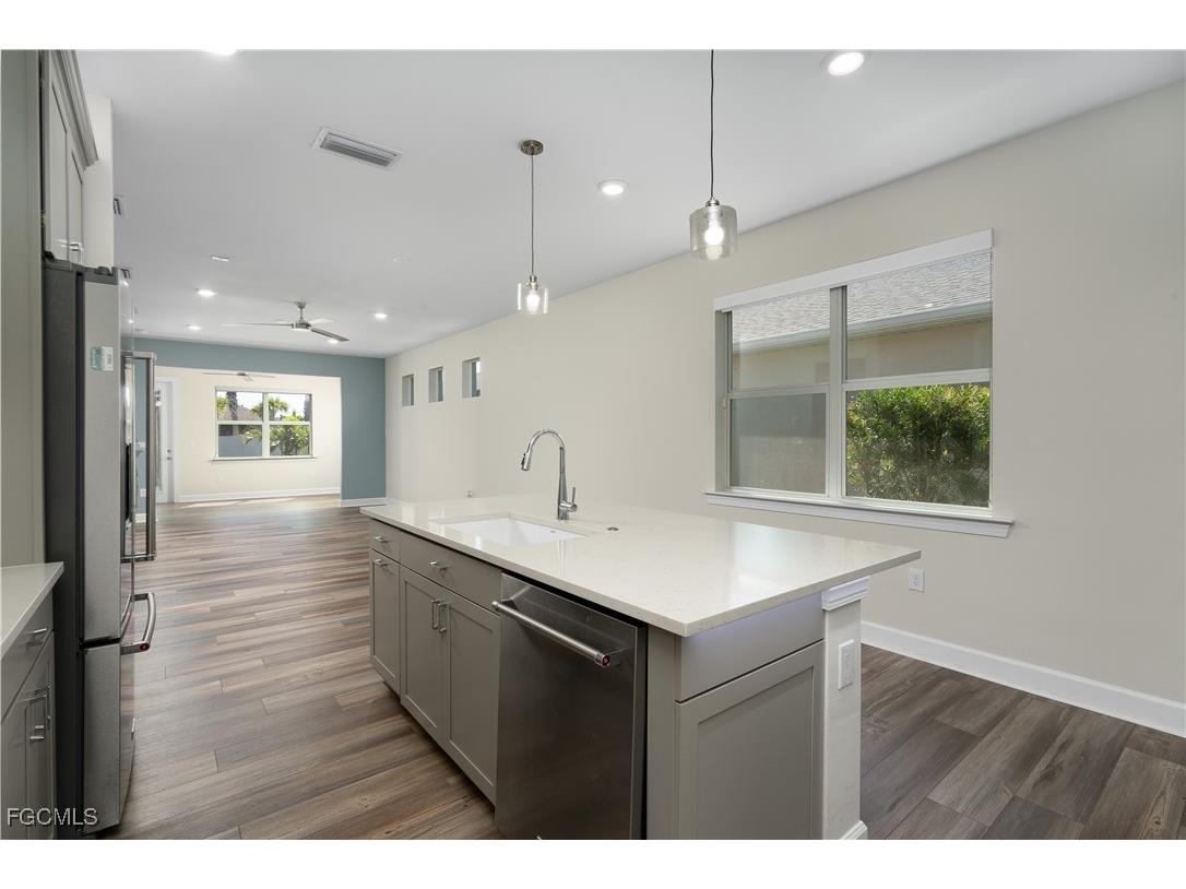 42186 Edgewater Drive Punta Gorda FL 33982 2025021952 image6