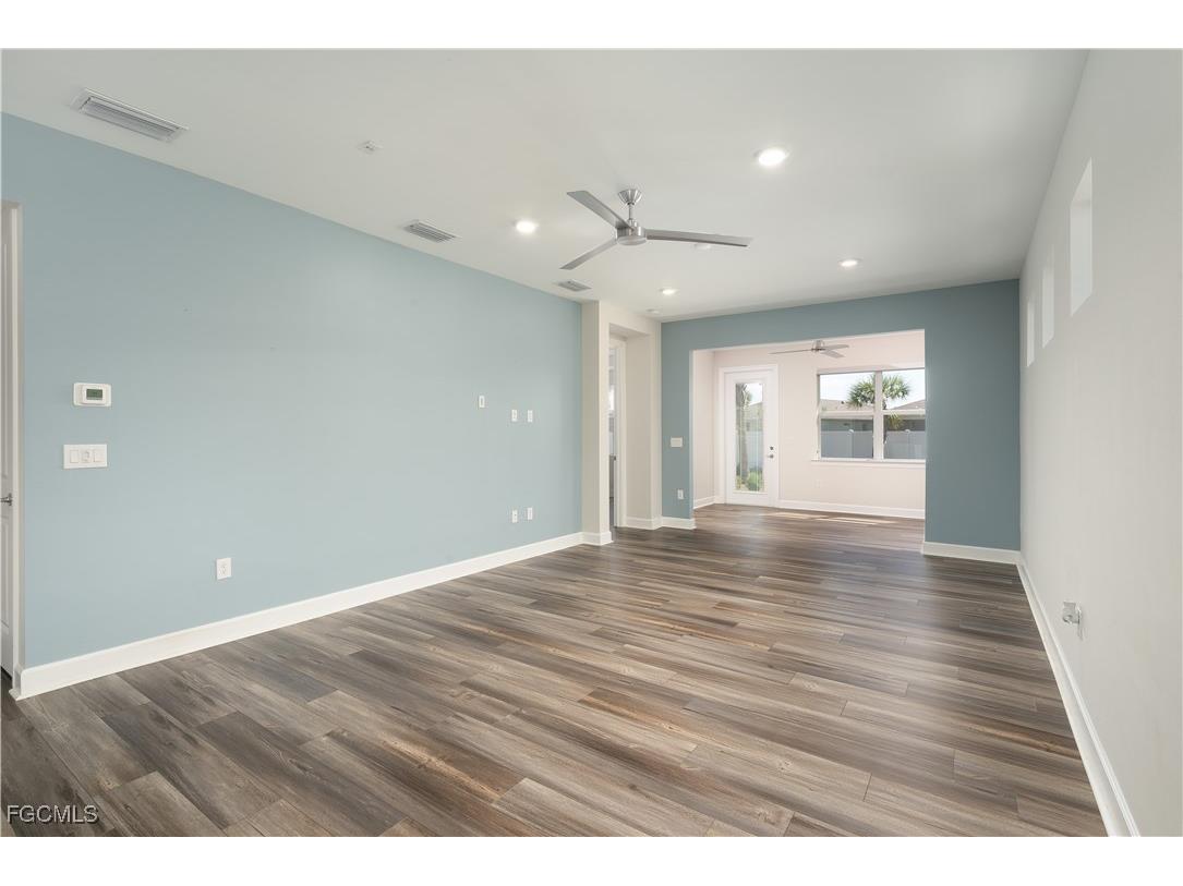 42186 Edgewater Drive Punta Gorda FL 33982 2025021952 image7