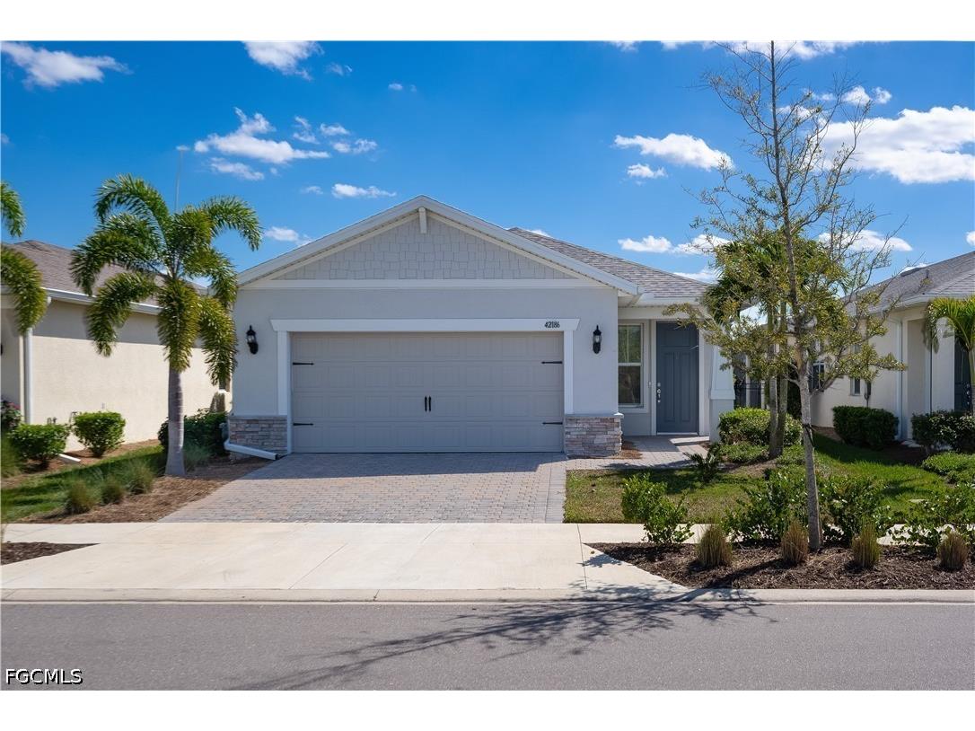 42186 Edgewater Drive Punta Gorda FL 33982 2026019152 image1