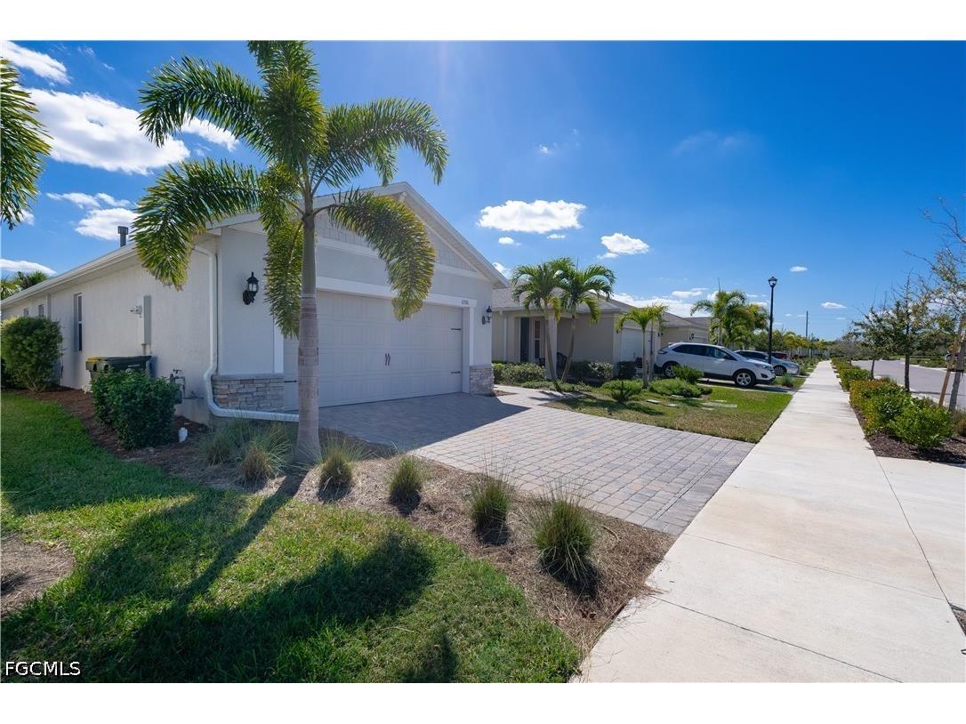 42186 Edgewater Drive Punta Gorda FL 33982 2026019152 image24