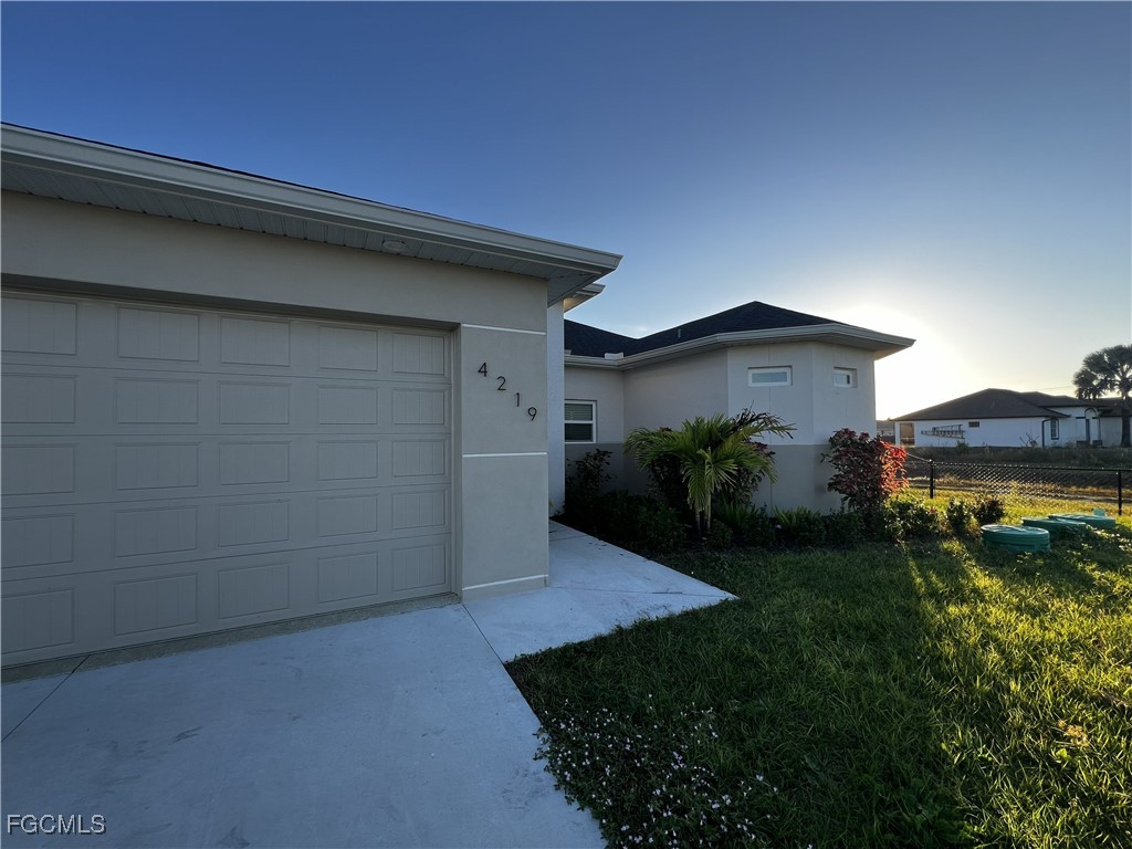 4219 27th Street SW Lehigh Acres FL 33976 2025023164 image1
