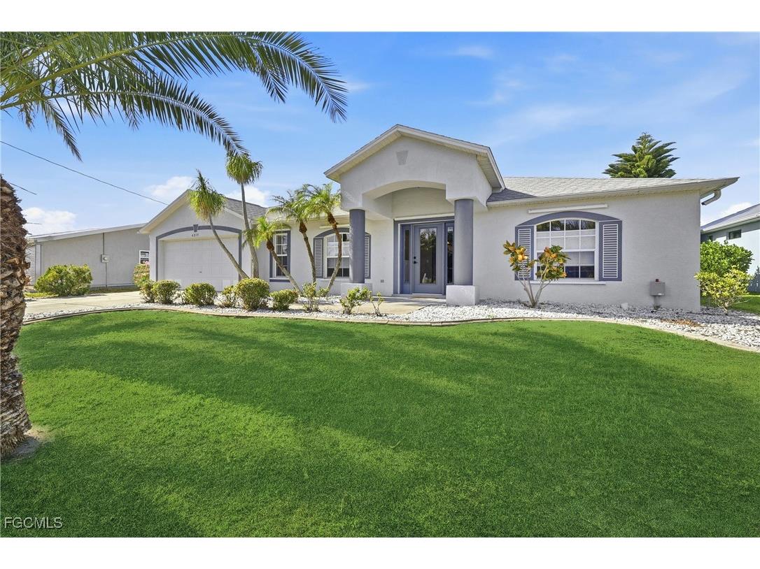 4219 Eastlake Court Port Charlotte FL 33948 2025025189 image1