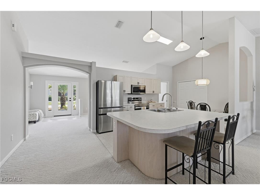 4219 Eastlake Court Port Charlotte FL 33948 2025025189 image11