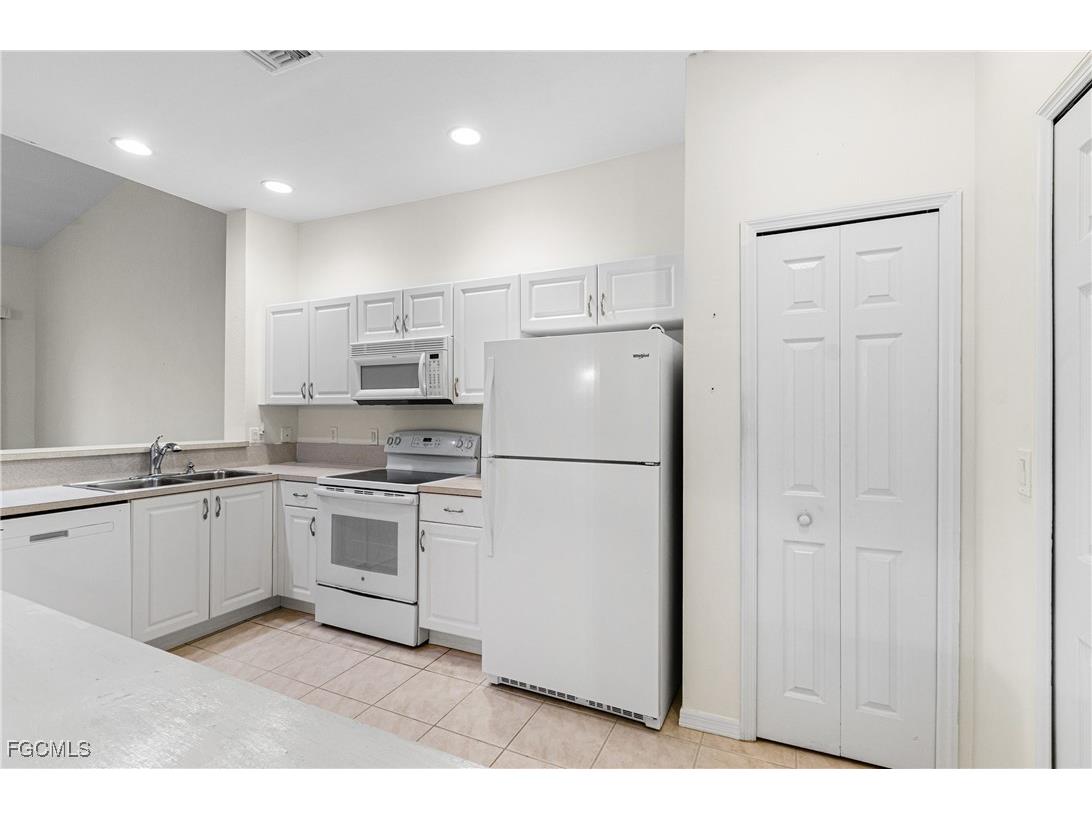 4219 Liron Avenue #201 Fort Myers FL 33916 2026001891 image12