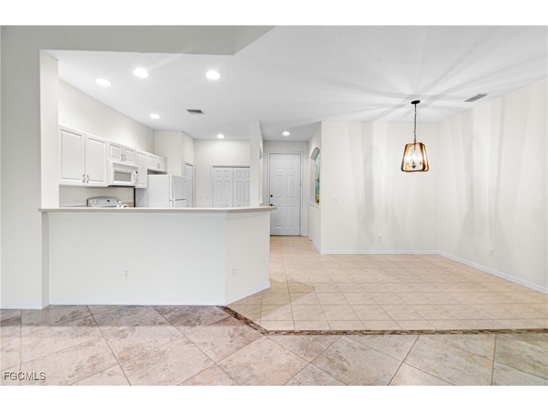 4219 Liron Avenue #201 Fort Myers FL 33916 2026001891 image9