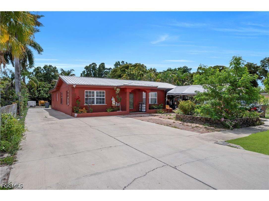 422 Bellair Road Fort Myers FL 33905 2026023208 image5