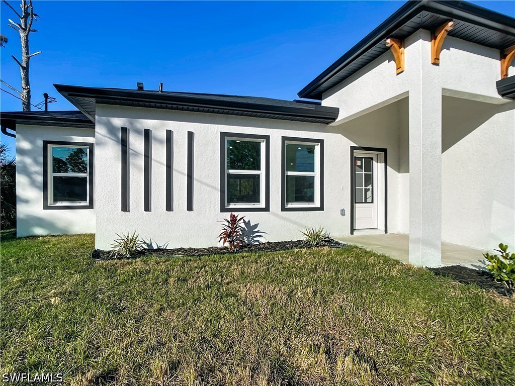 422 Eisenhower Boulevard Lehigh Acres FL 33974 226017978 image2