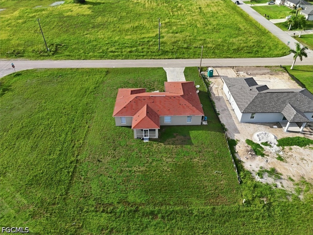 422 NW 11th Terrace Cape Coral FL 33993 2026029425 image6