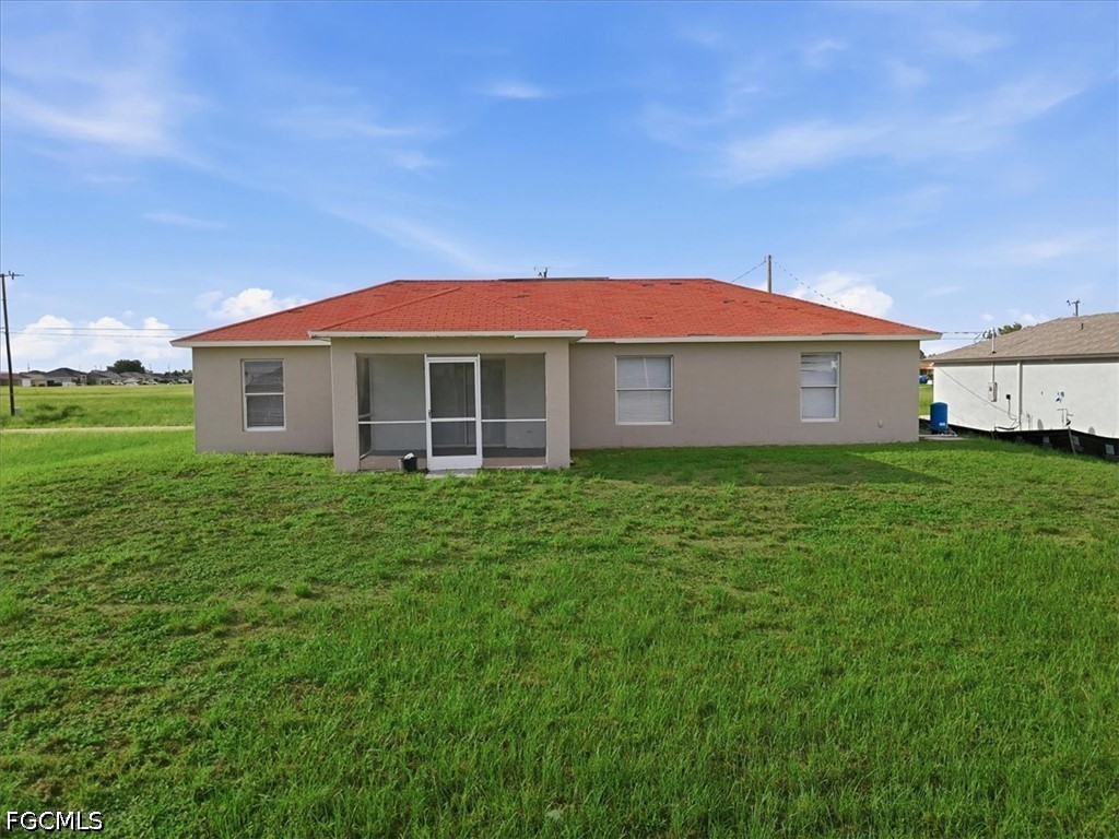 422 NW 11th Terrace Cape Coral FL 33993 2026029425 image9