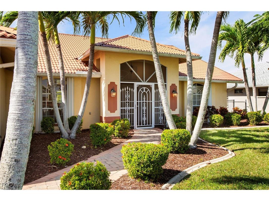 422 SE 12th Court Cape Coral FL 33990 2025020726 image28