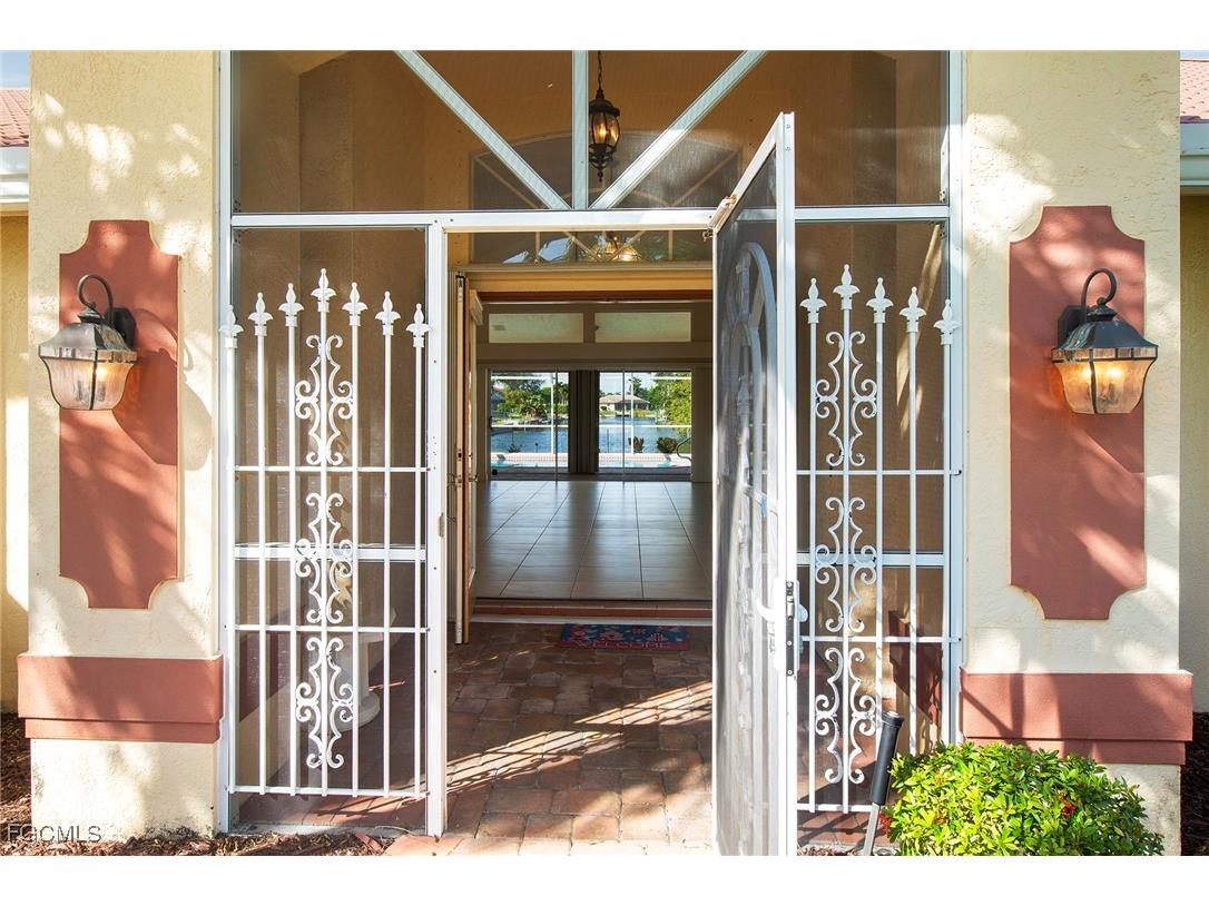 422 SE 12th Court Cape Coral FL 33990 2025020726 image29