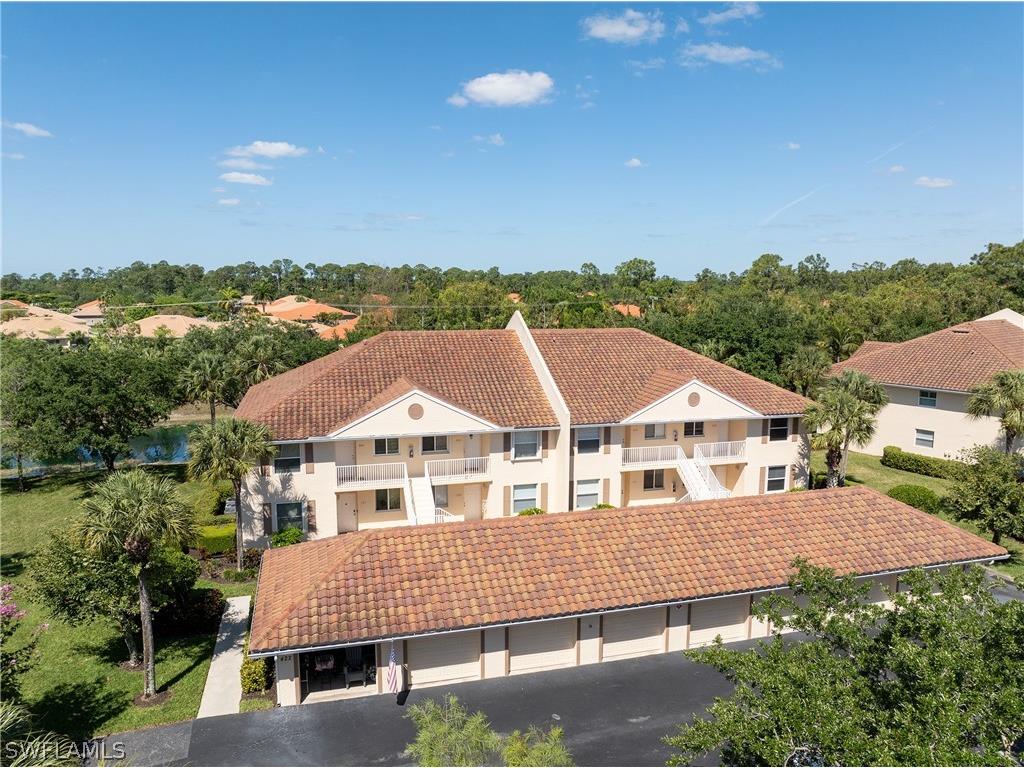 422 Valerie Way #104 Naples FL 34104 224030371 image1