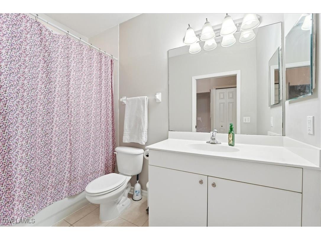 422 Valerie Way #202 Naples FL 34104 226001540 image17