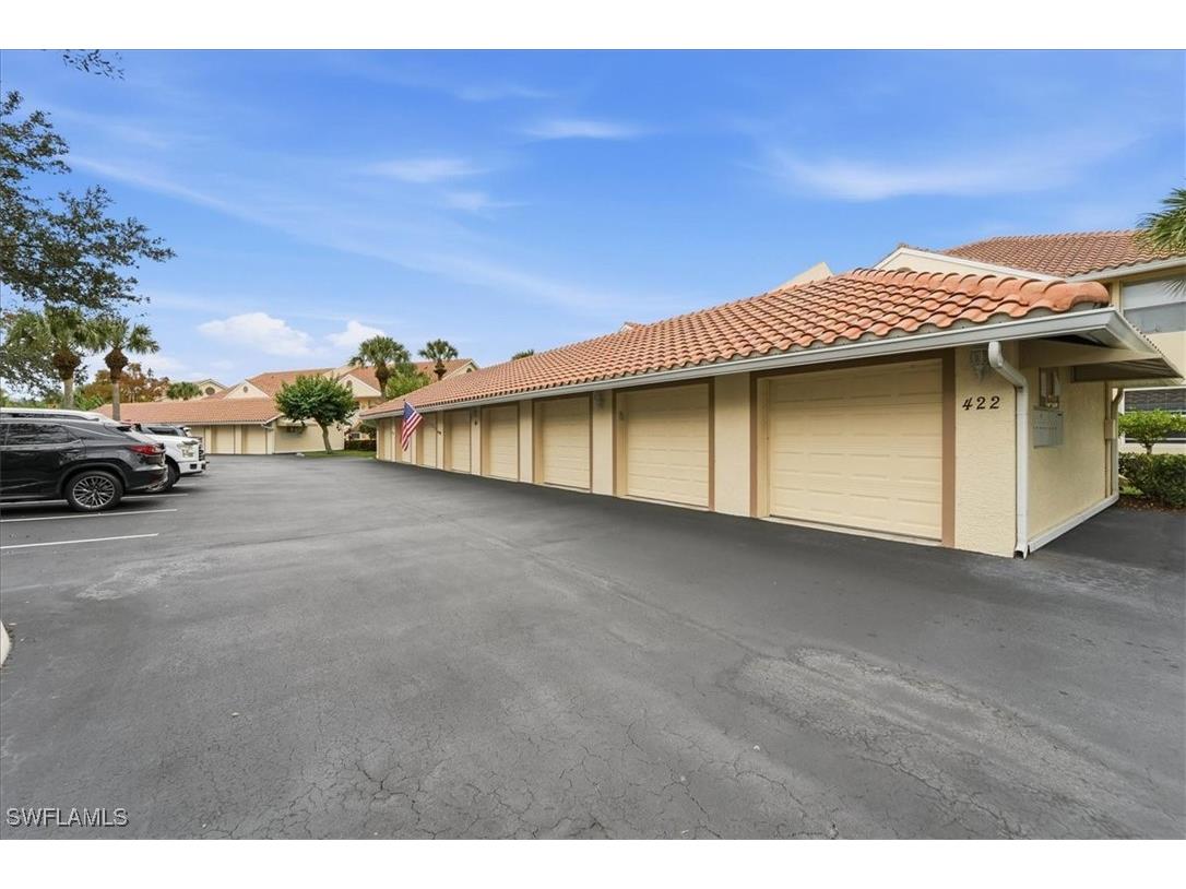 422 Valerie Way #202 Naples FL 34104 226001540 image18