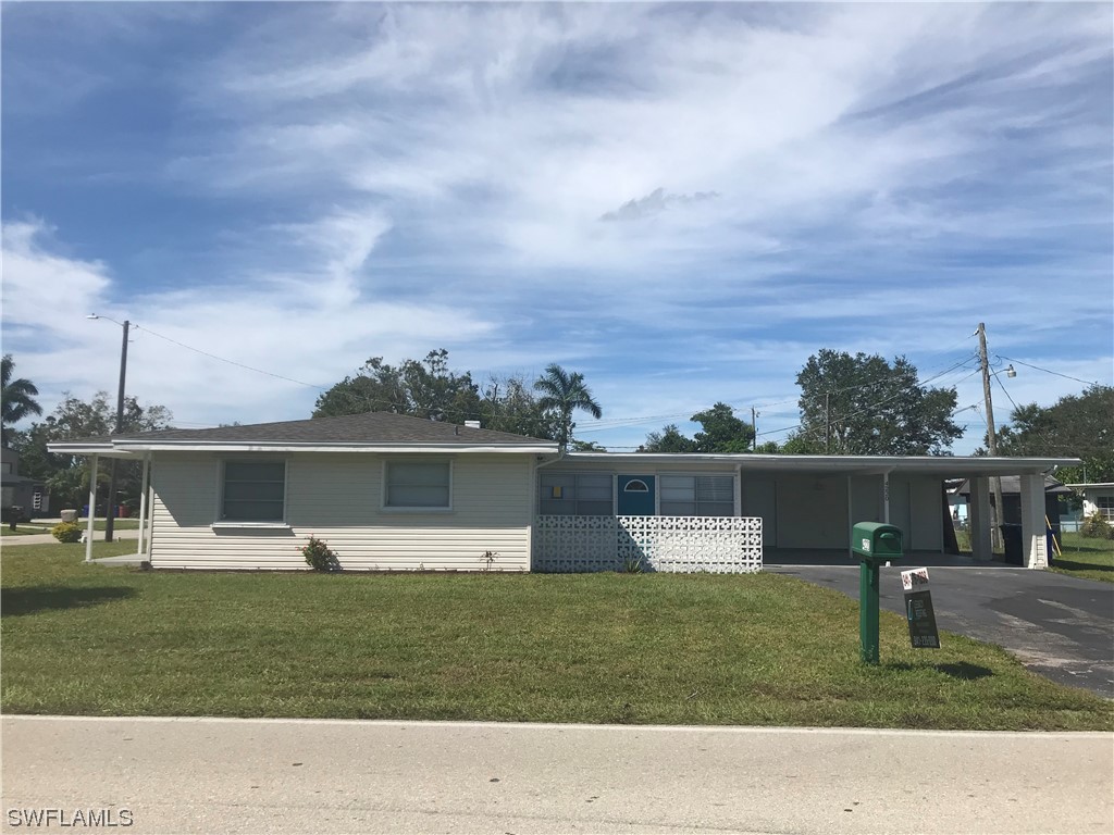 4220 Deleon Street Fort Myers FL 33901 223074684 image1