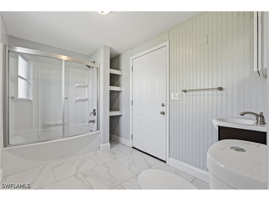 4220 Deleon Street Fort Myers FL 33901 226024680 image19
