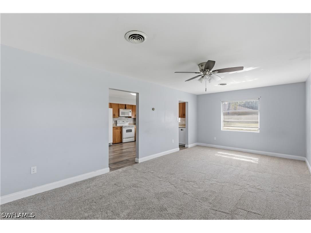 4220 Deleon Street Fort Myers FL 33901 226024680 image6