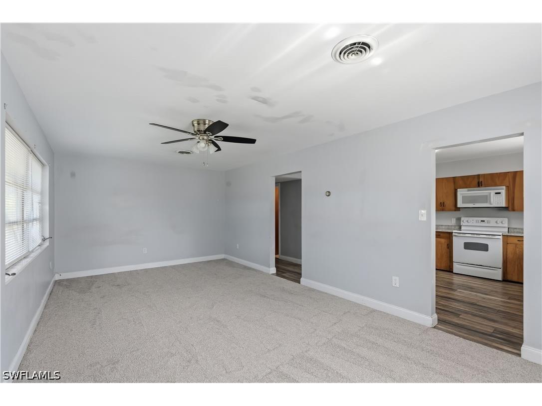 4220 Deleon Street Fort Myers FL 33901 226024680 image8